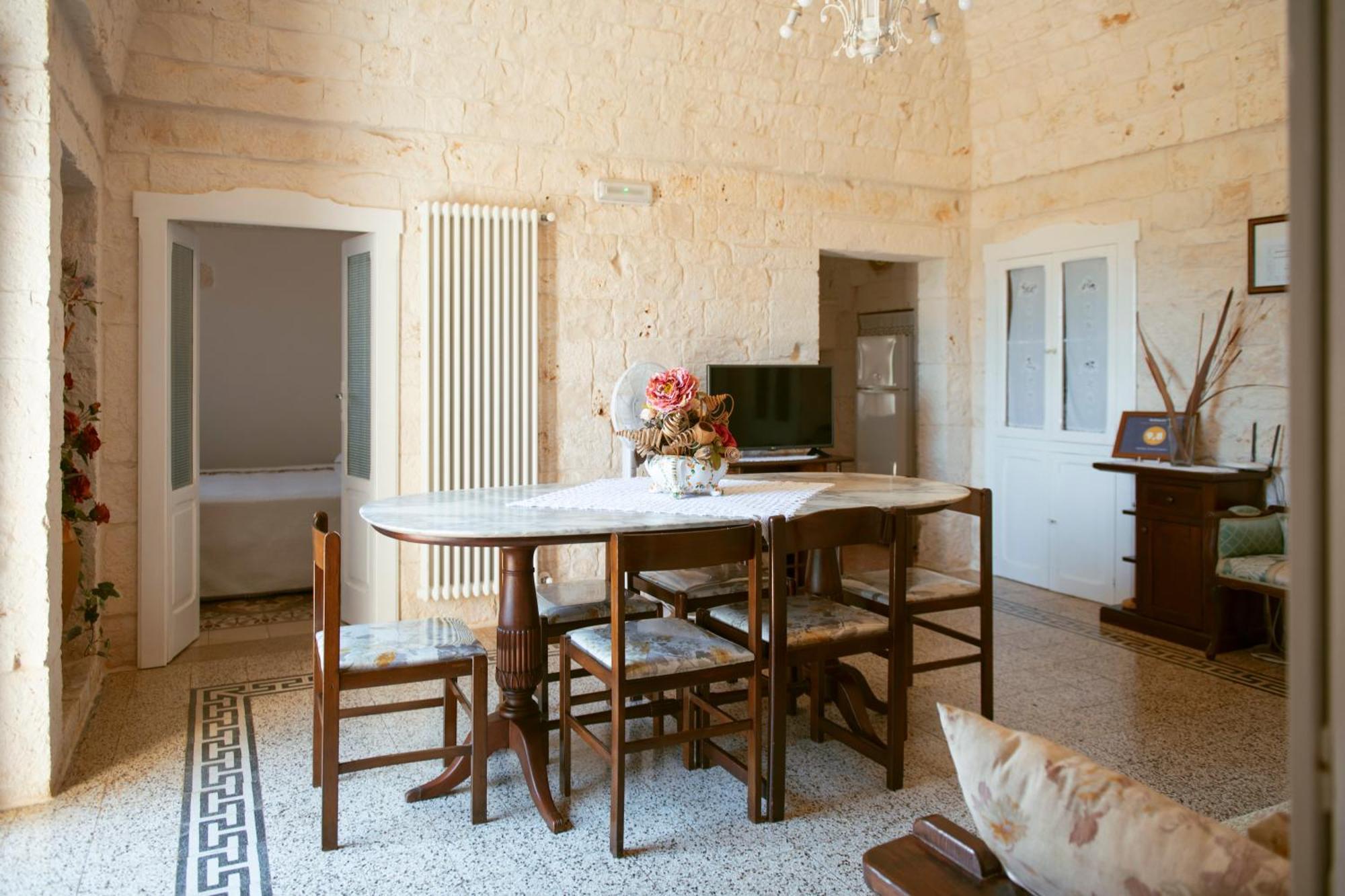 Holiday Home Cosimo โลโกโรตอนโด ภายนอก รูปภาพ